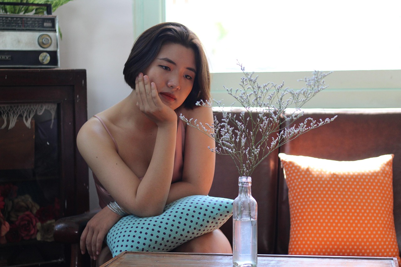 Expert Tips Live Video Date to Keep Conversation Flowing