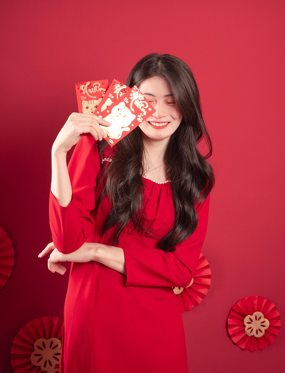 Confessions of Someone Whose First Anonymous Chat Turned into a Three-Year Relationship A Short Read