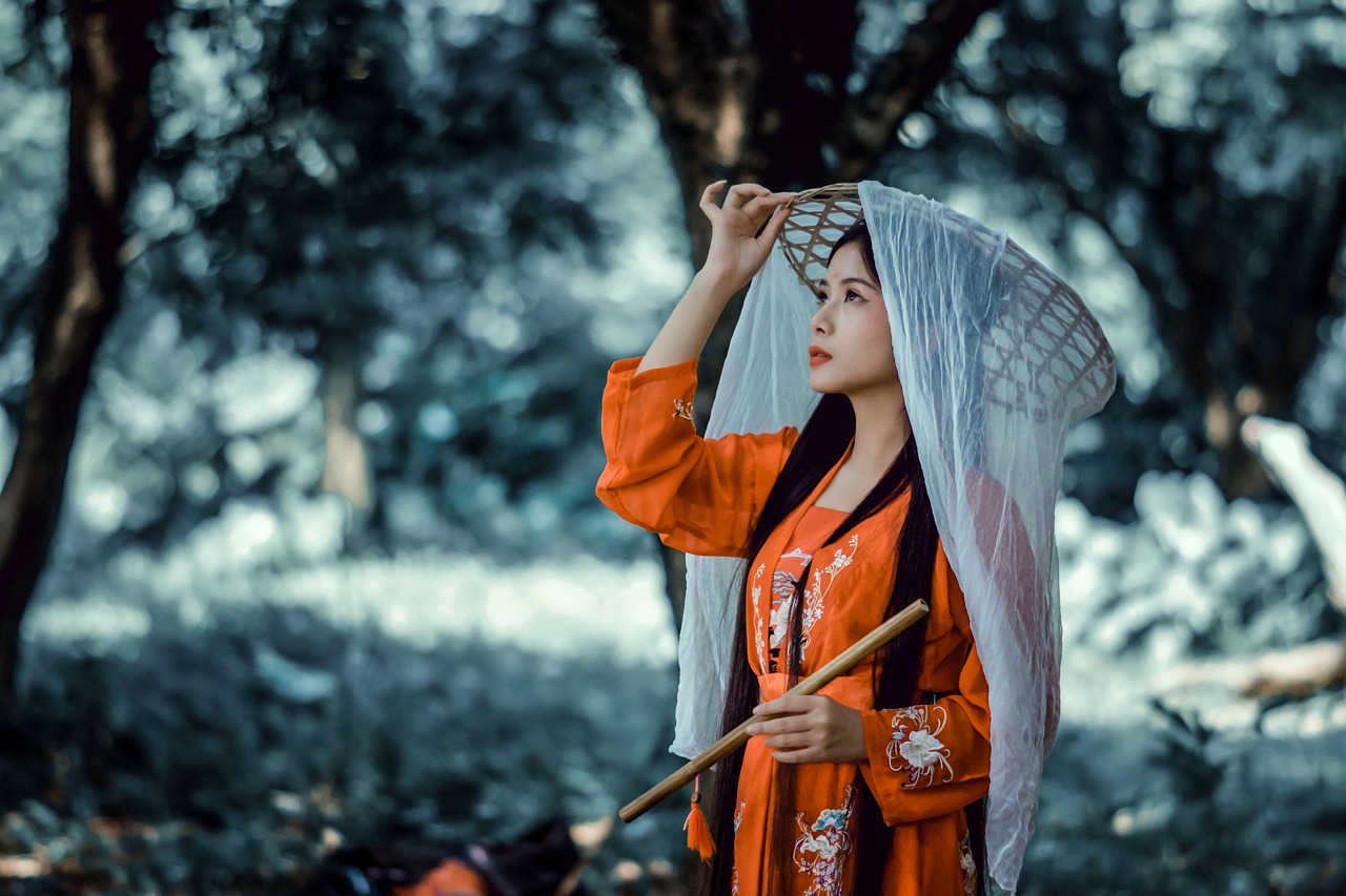 The Art of Flirting Without Losing Your Shirt or Your Privacy