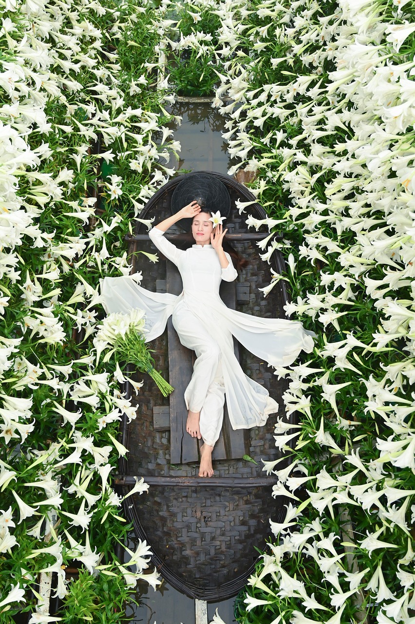 Making Your Partner Smile with Chats