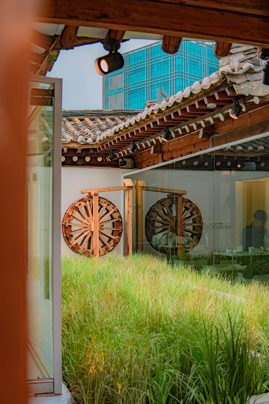 10 Reasons Why Random Chat Rooms Will Make You Smile